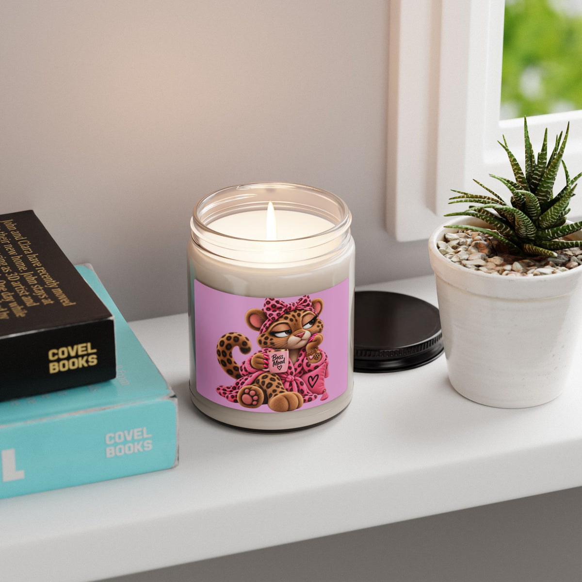 Leopard Mama Scented Soy Candle — Cozy 'Best Mom' Gift, 9oz